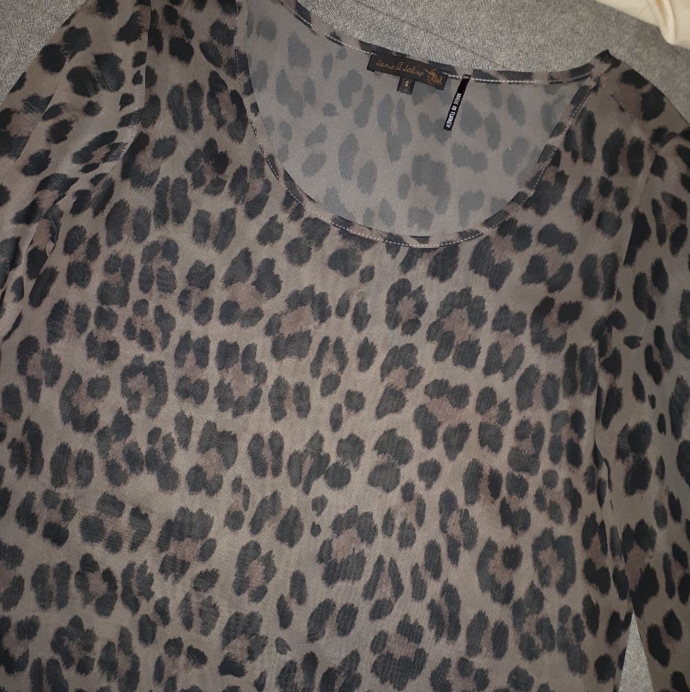 SUPER SOFT, SHEER HIGH QUAILTY- Thin blouse